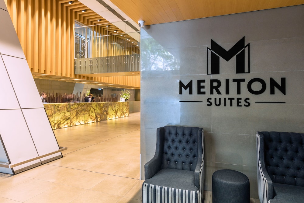 Meriton Suites World Tower 1/50