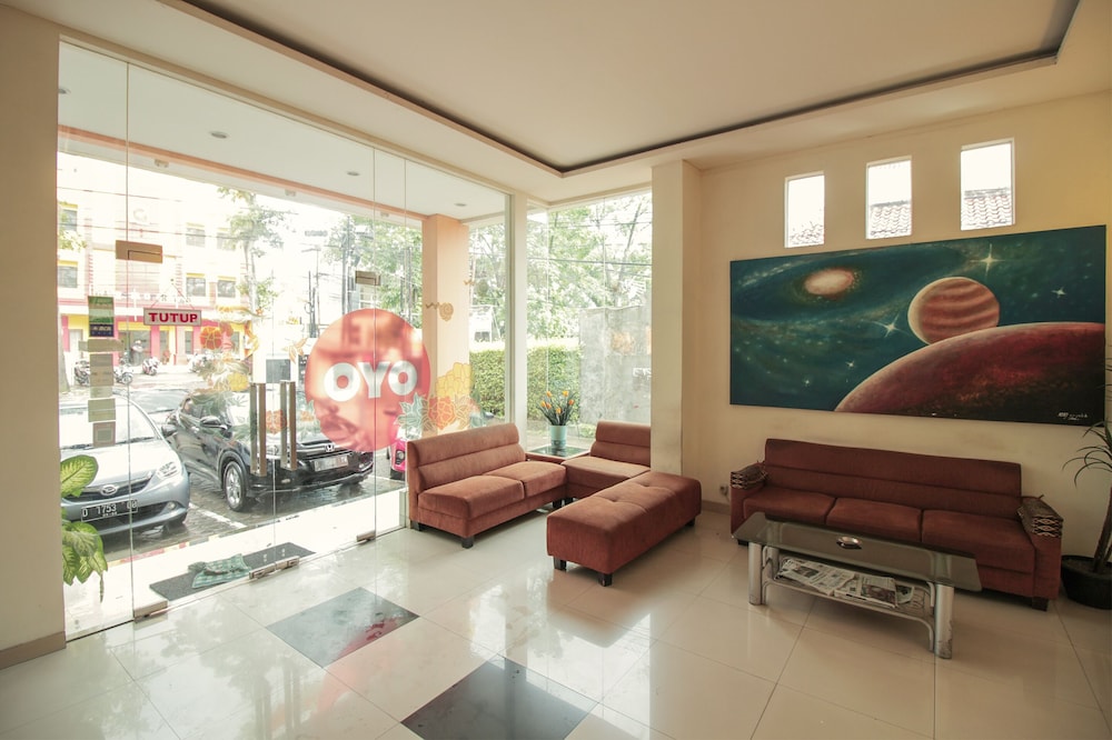 Oyo Flagship 1511 Galaxy Inn 18/20
