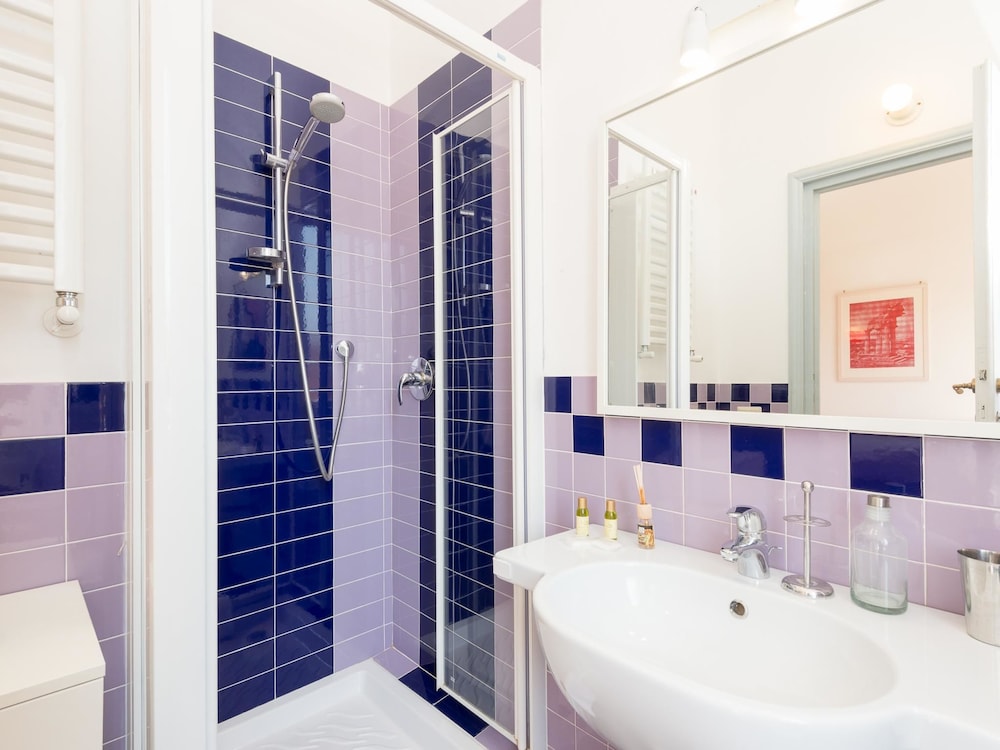 RSH Vatican Comfortable Sunny Apartment 24/34