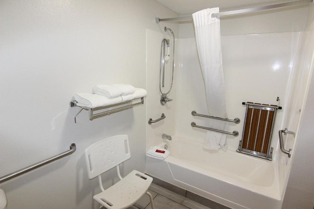 Surestay Hotel By Best Western Manchester 1/25