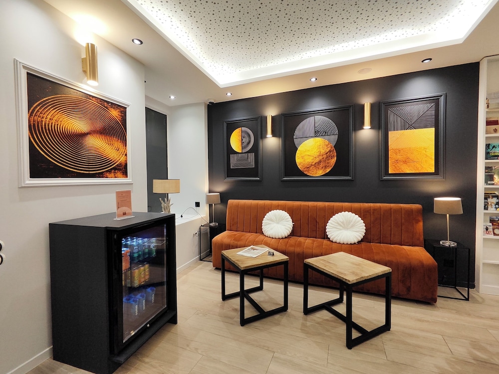 Le 55 Montparnasse Hotel 60/69