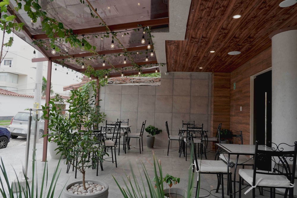 Chairu Eco Hotel 36/43