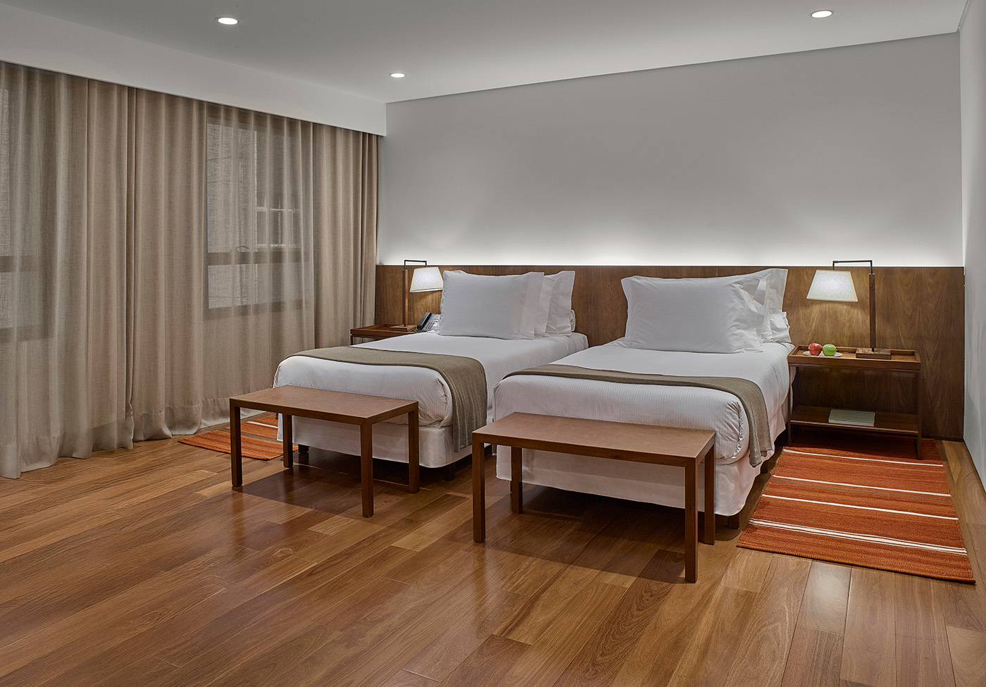 Standard, Twin Beds