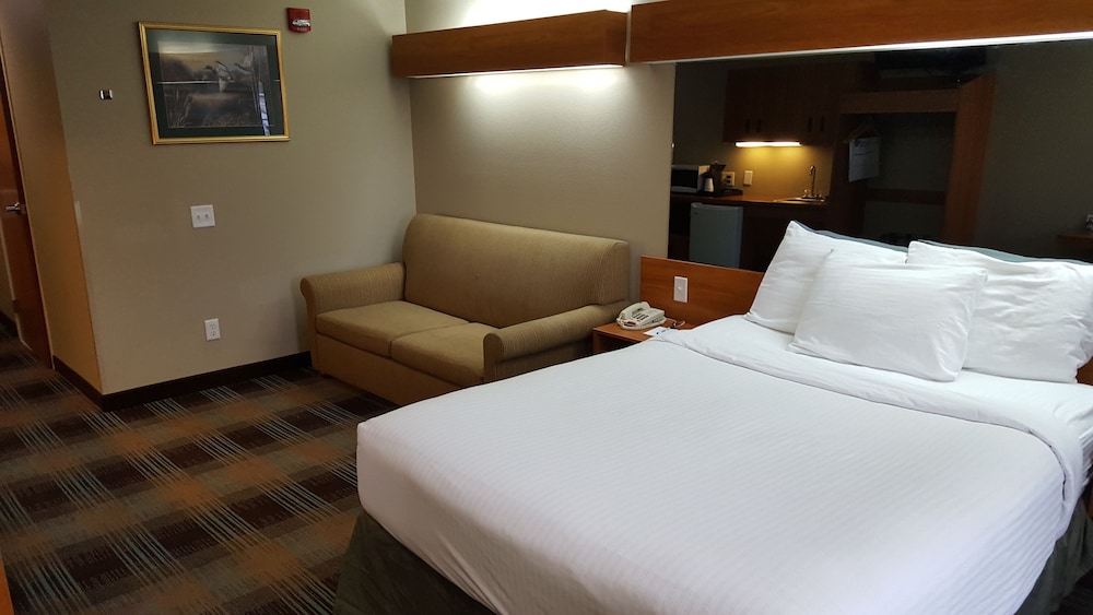 Microtel Inn And Suites Bozeman 16/34