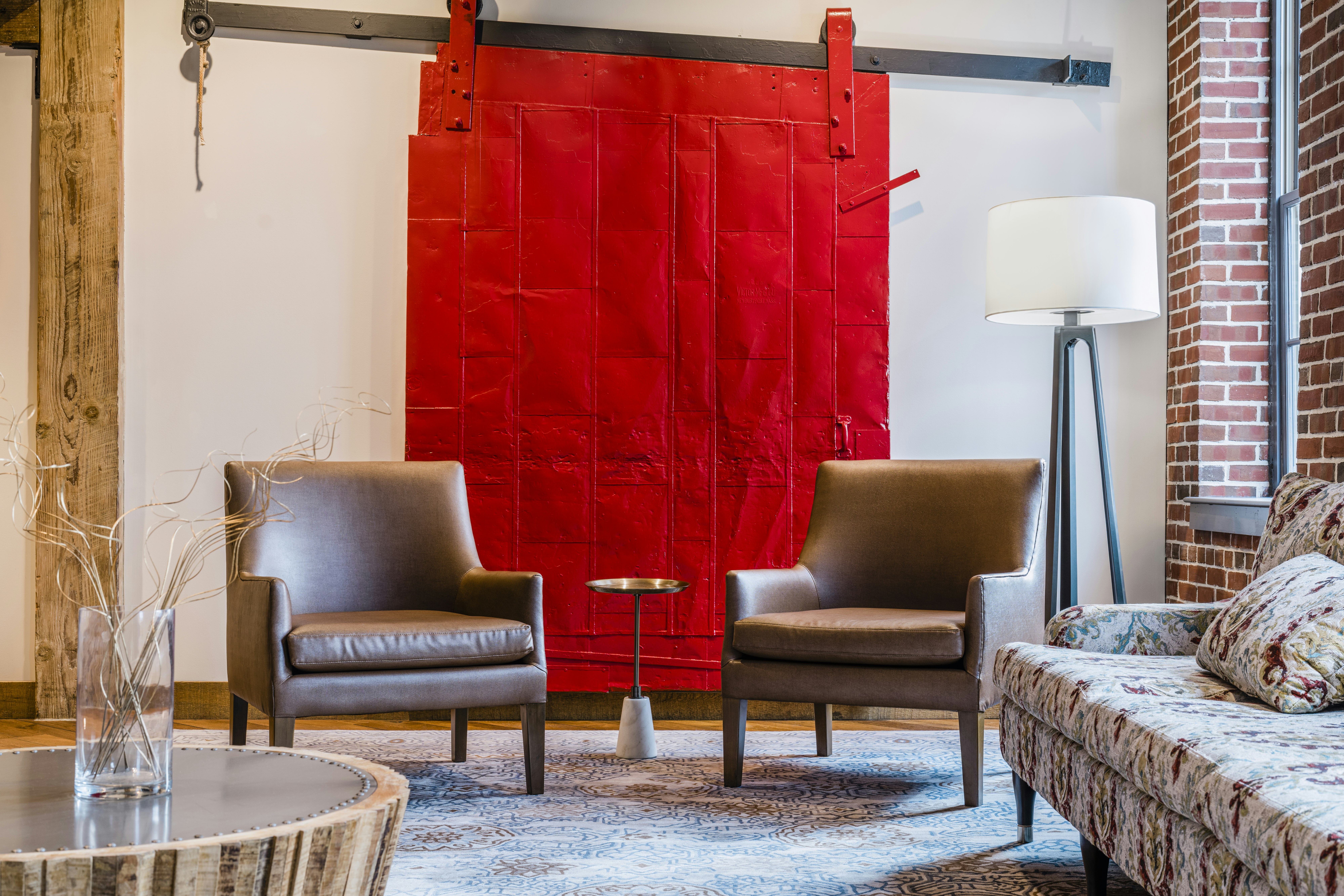 The Wilbur Lititz, Tapestry Collection by Hilton 44/76