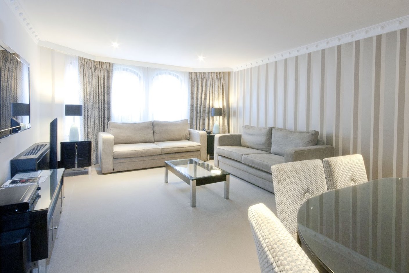 Mayfair House 43/58