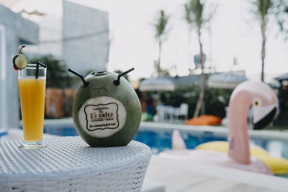18 Suite Villa Loft Kuta 35/73