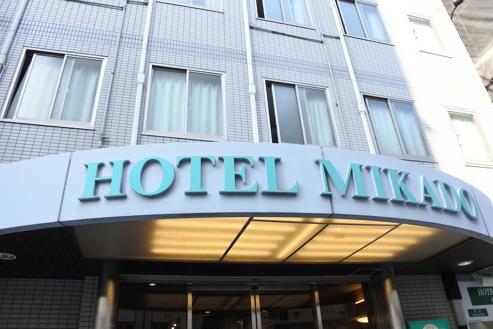 Hotel Mikado 2/67