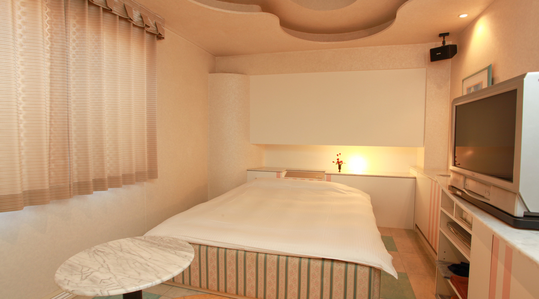 غرفة قياسية بسرير مزدوج
