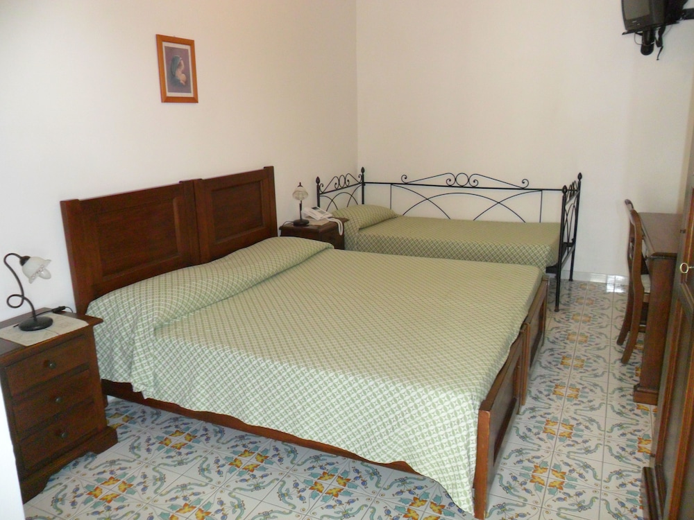 Villaggio Stromboli 10/50