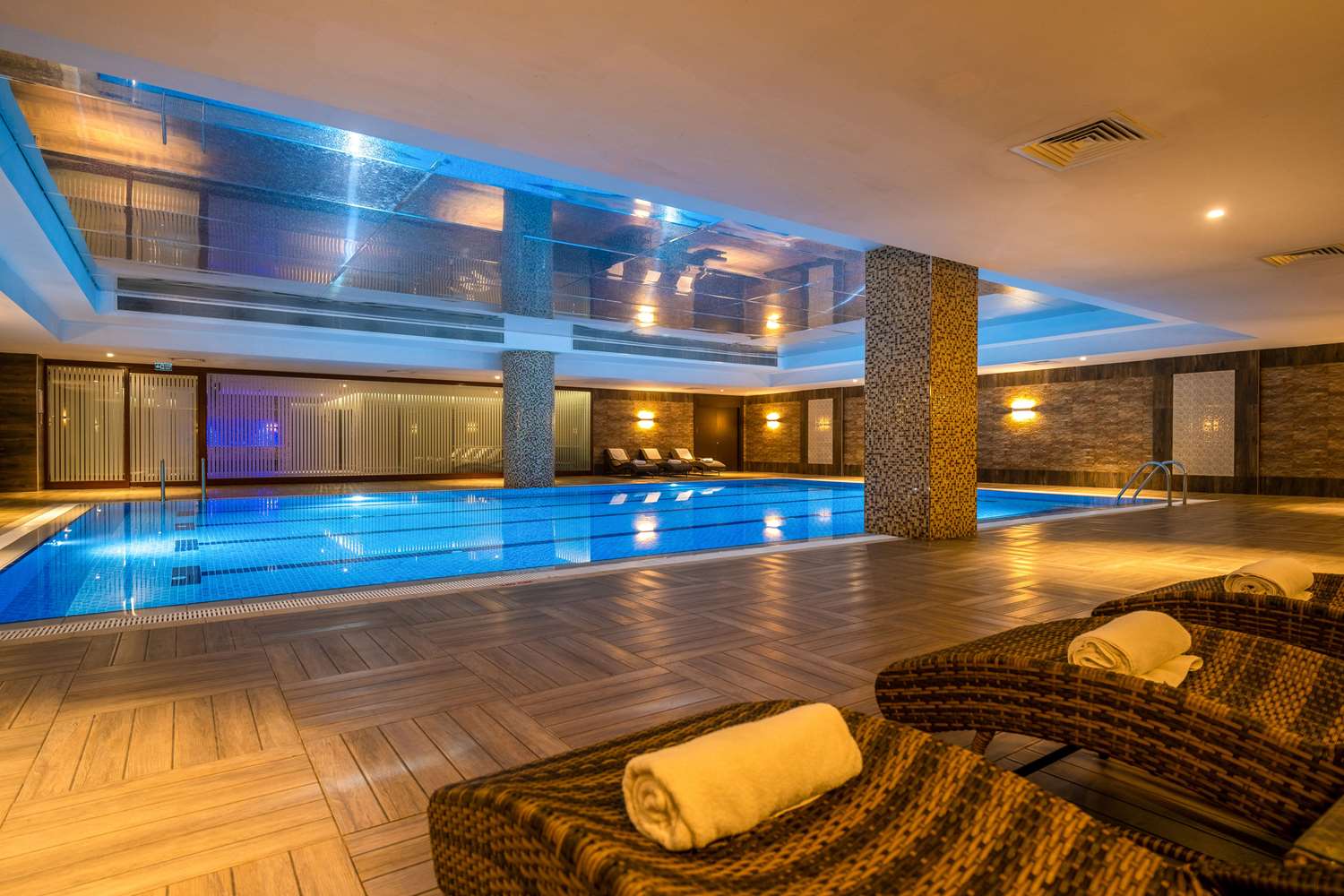 Clarion Hotel Istanbul Mahmutbey 32/60