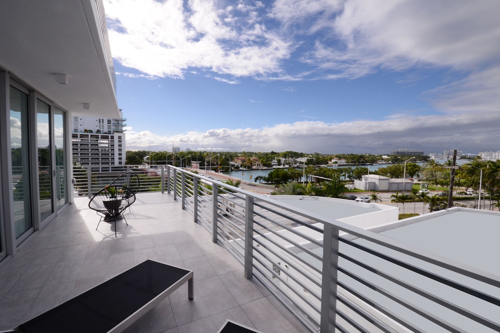 6080 Design Hotel by Eskape Collection 67/75