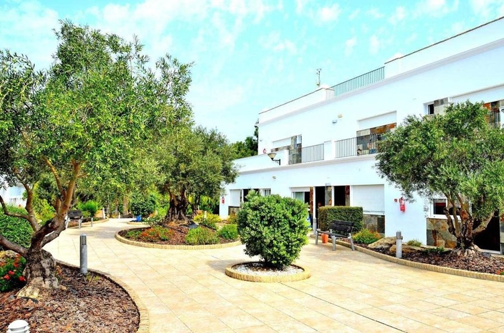 APARTAMENTOS PIEDRAMAR 22/25