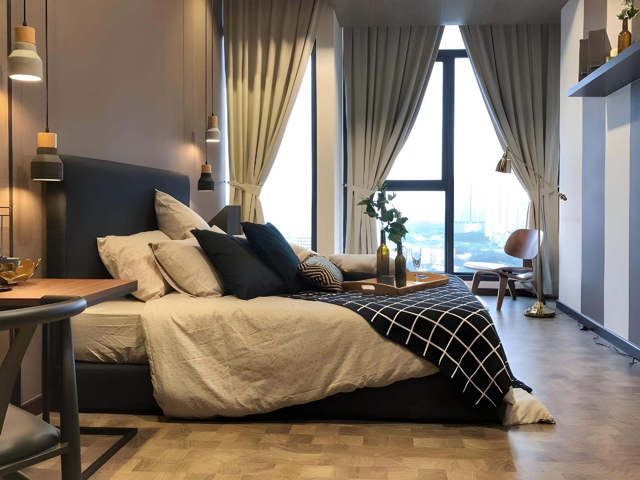 Expressionz Professional Suites by G Suites 17/50
