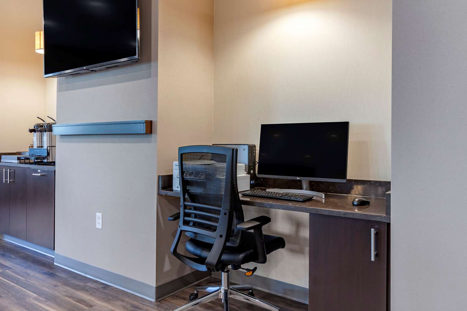 Sleep Inn and Suites Lancaster-Platteville 19/22