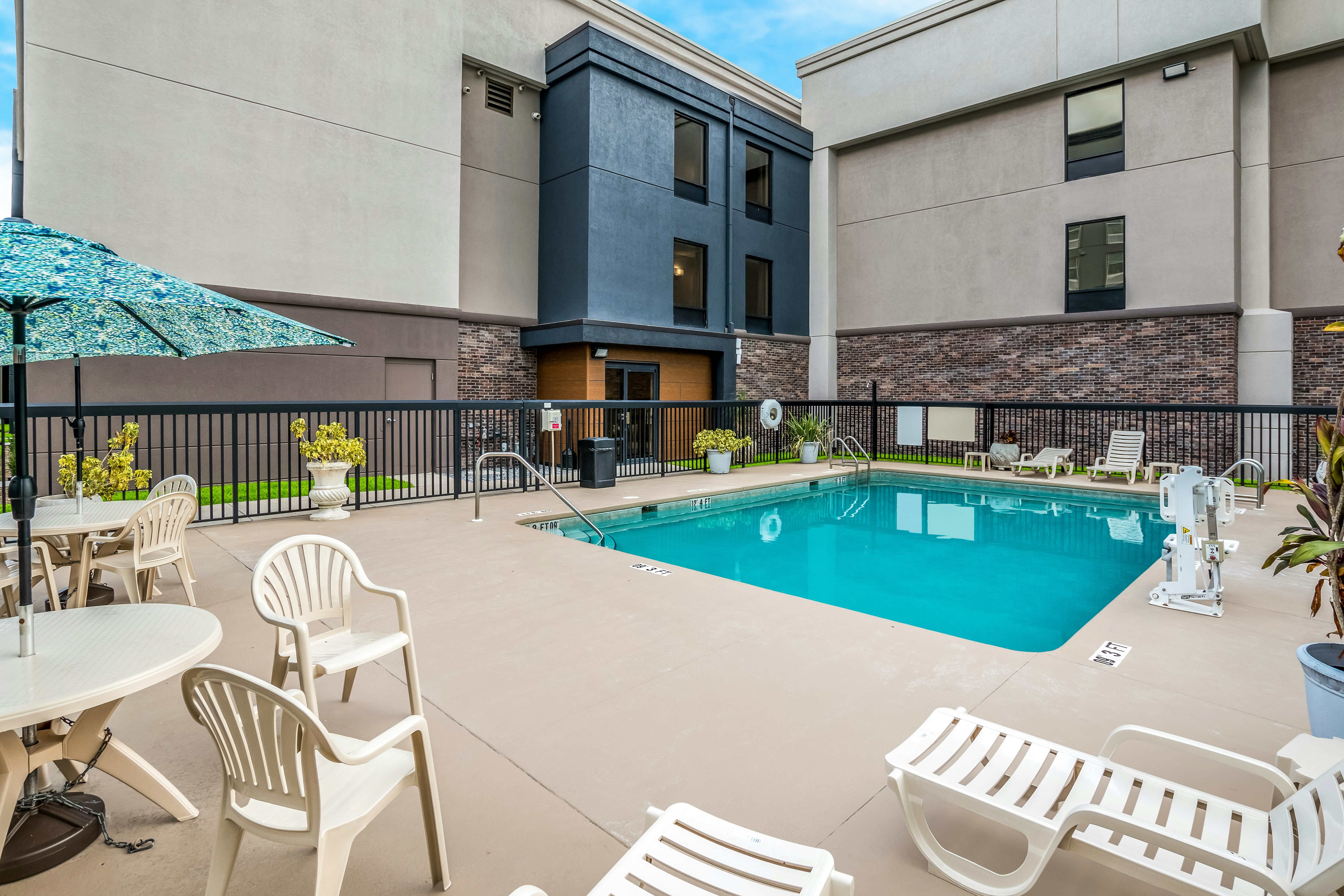 Hampton Inn Winter Haven 53/55