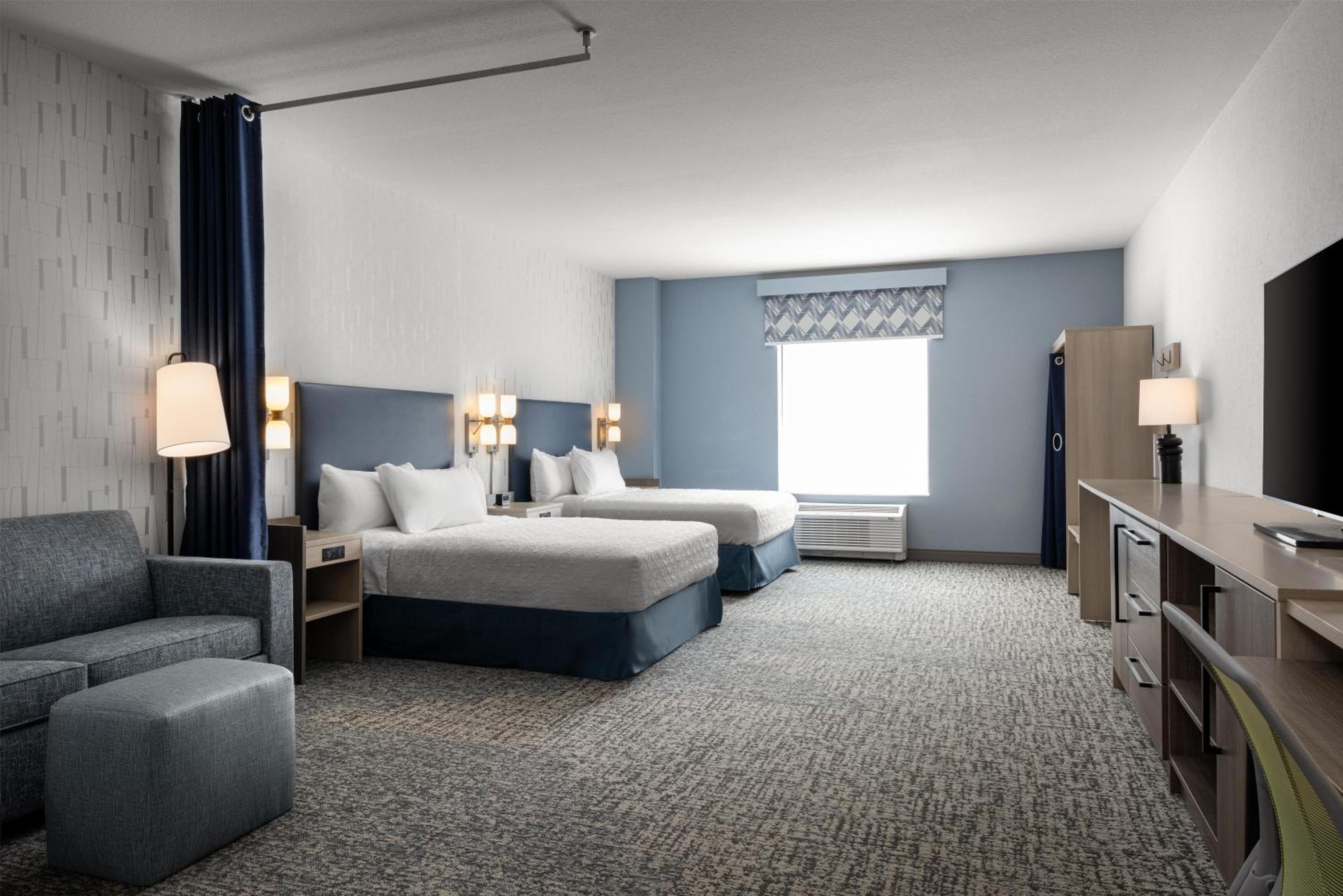 Studio, Suite, 2 Queen Beds, Accessible