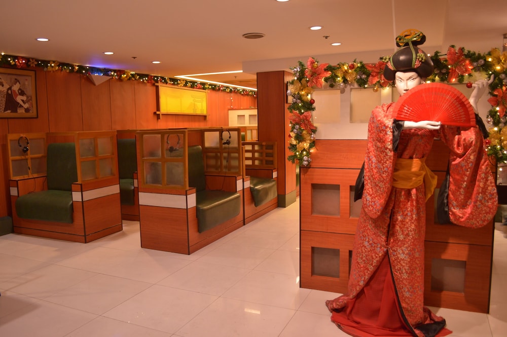 lobby