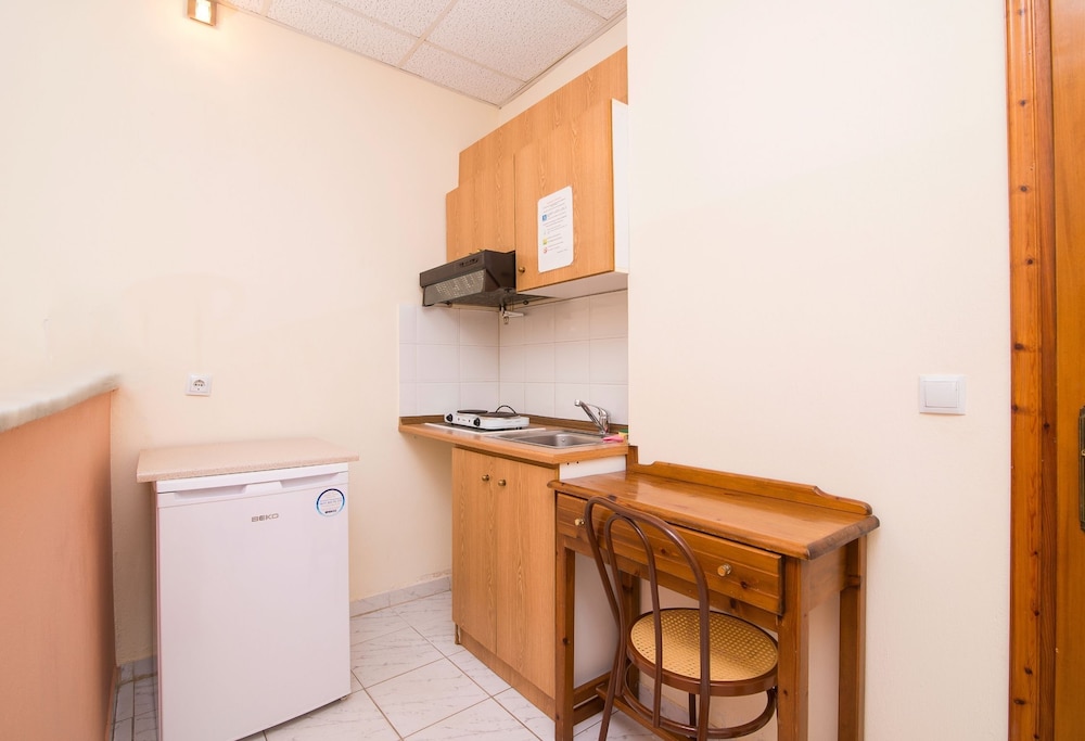 Kamelia Hotel 14/50