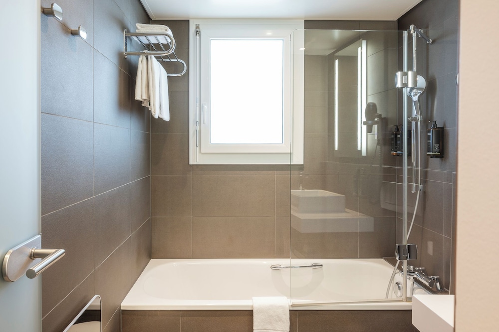 Mercure Plaza Biel 75/75