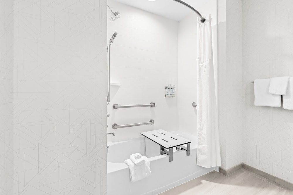 Holiday Inn Express Washington Court House 55/55