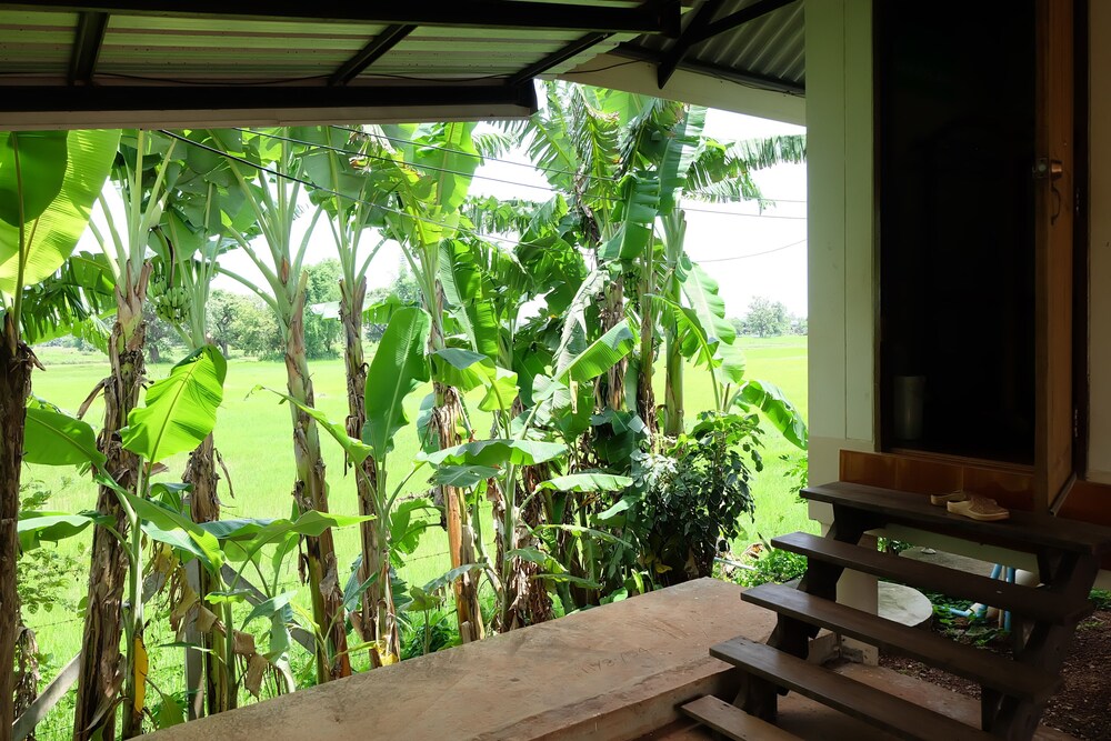 Ai Kham Nonghan View 27/37