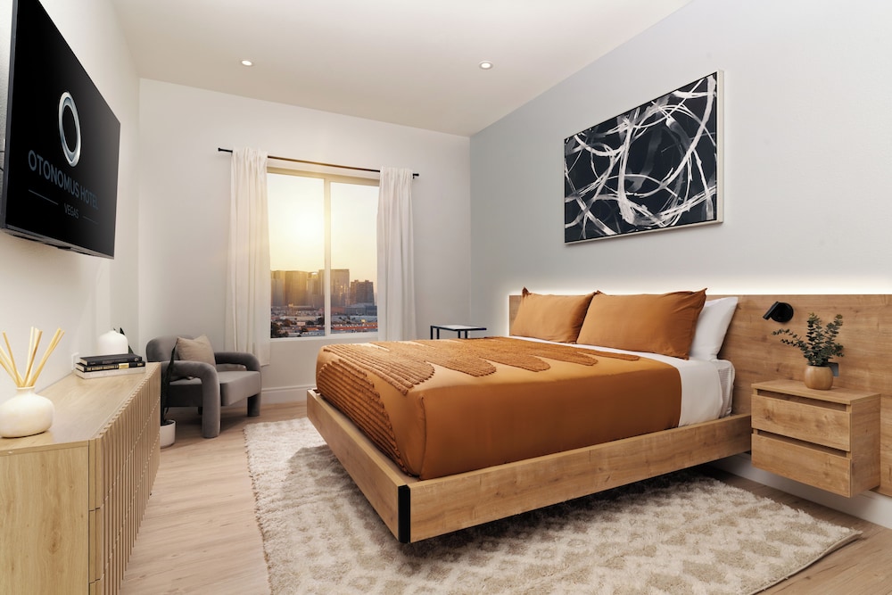 Otonomus Hotel - Las Vegas 11/50