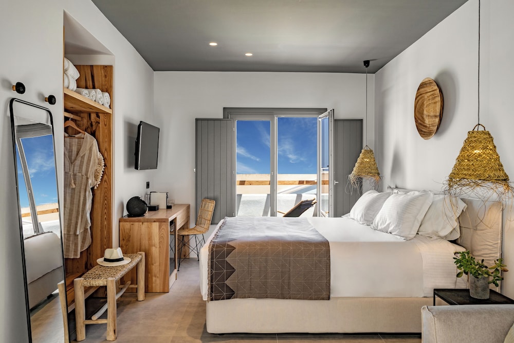 Lemon Suites Santorini 12/50