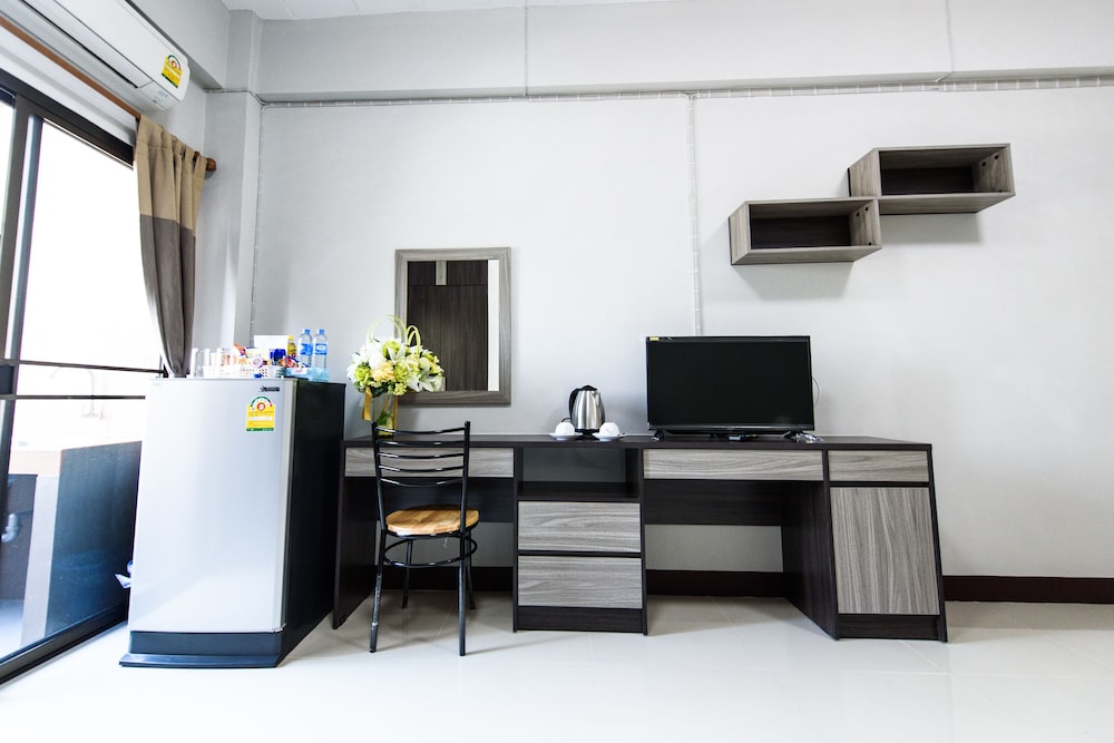 Thana Residence 19/21