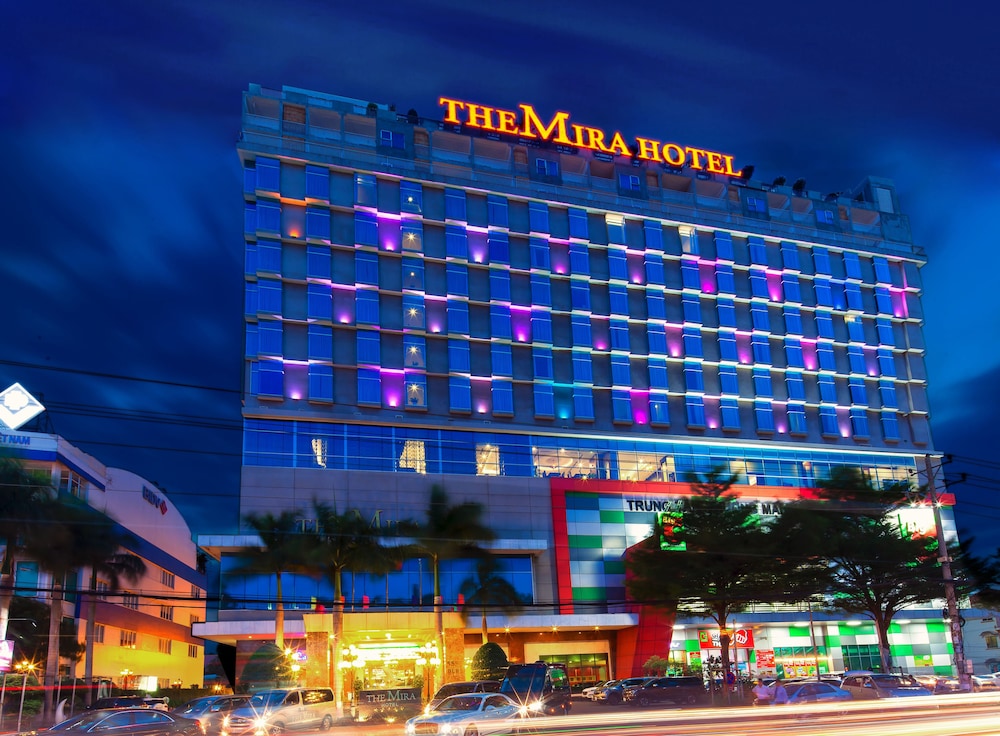 The Mira Hotel 4/50