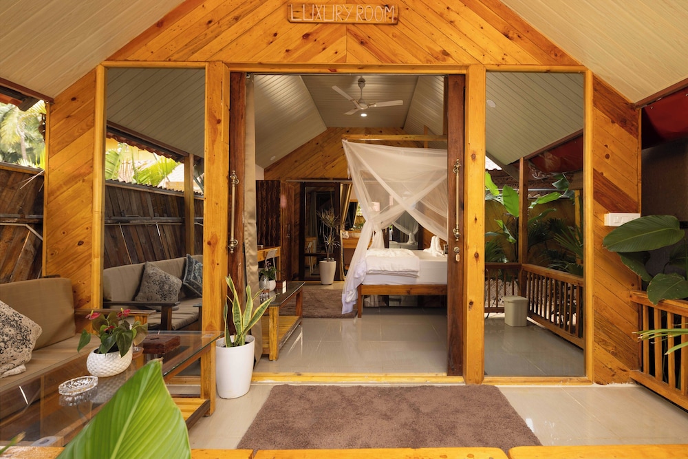 Hotel Resort Ducknchill-Agonda 5/50