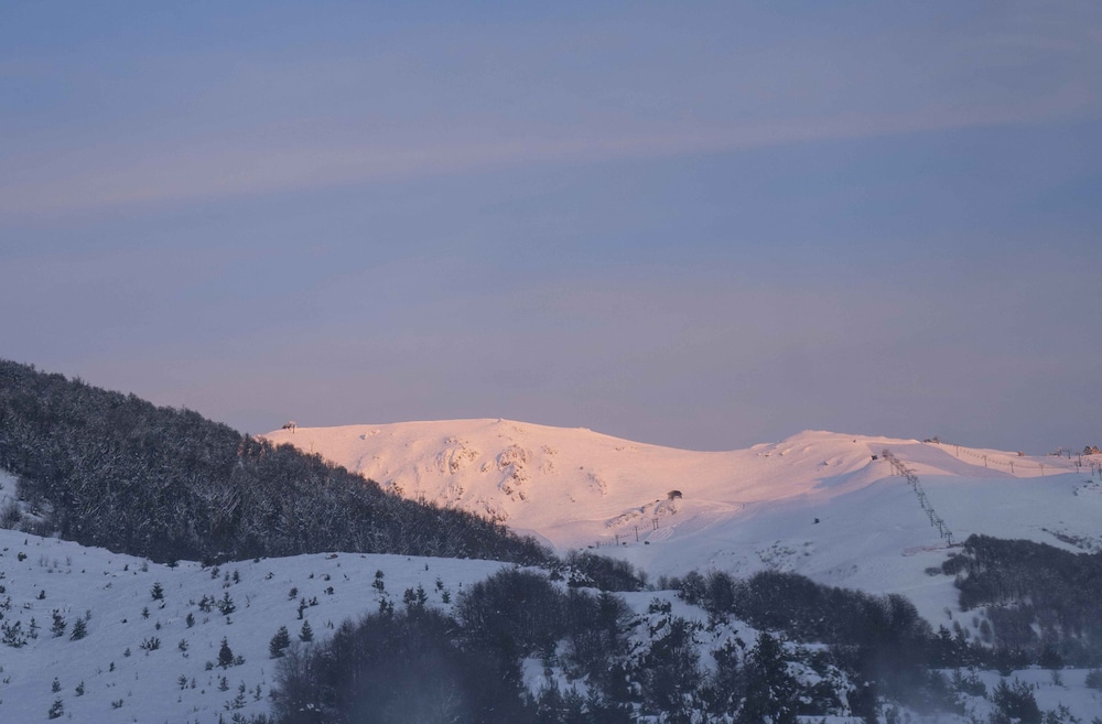 El Refugio Knapp 44/50