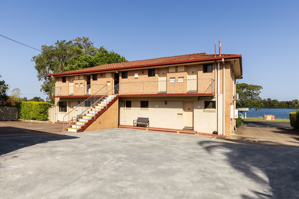 Midlands Motel 32/46
