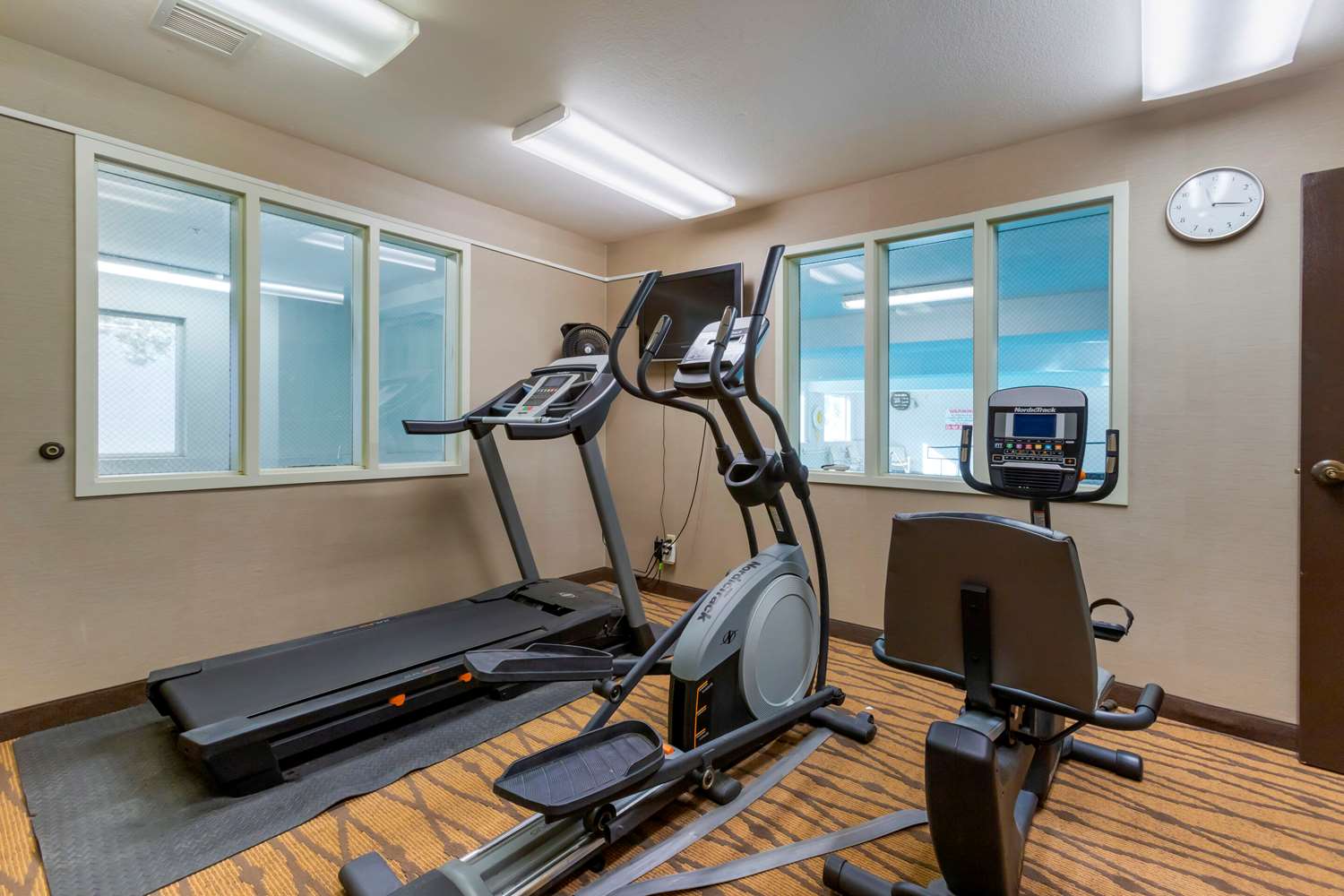 Sleep Inn Ontario 20/27