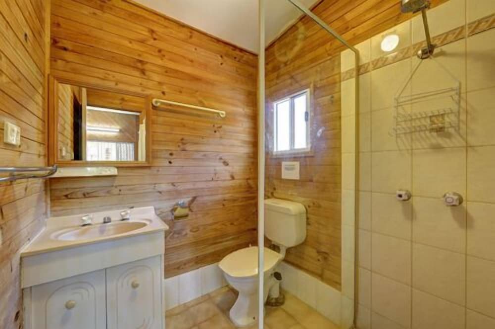 Bargara Gardens Motel And Holiday Villas 43/44