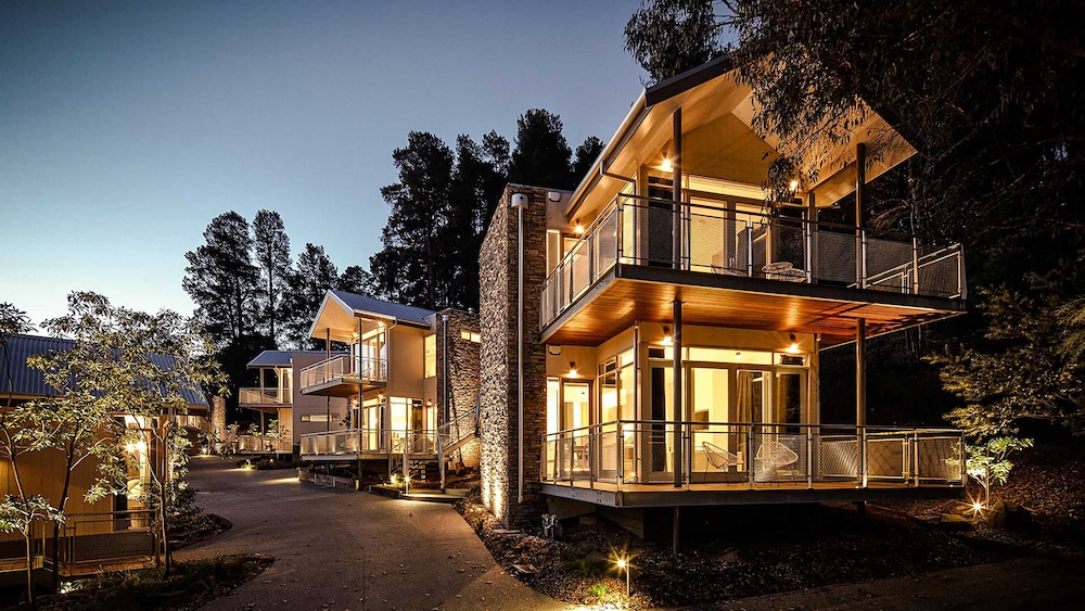 Hepburn Spa Retreat 1/28