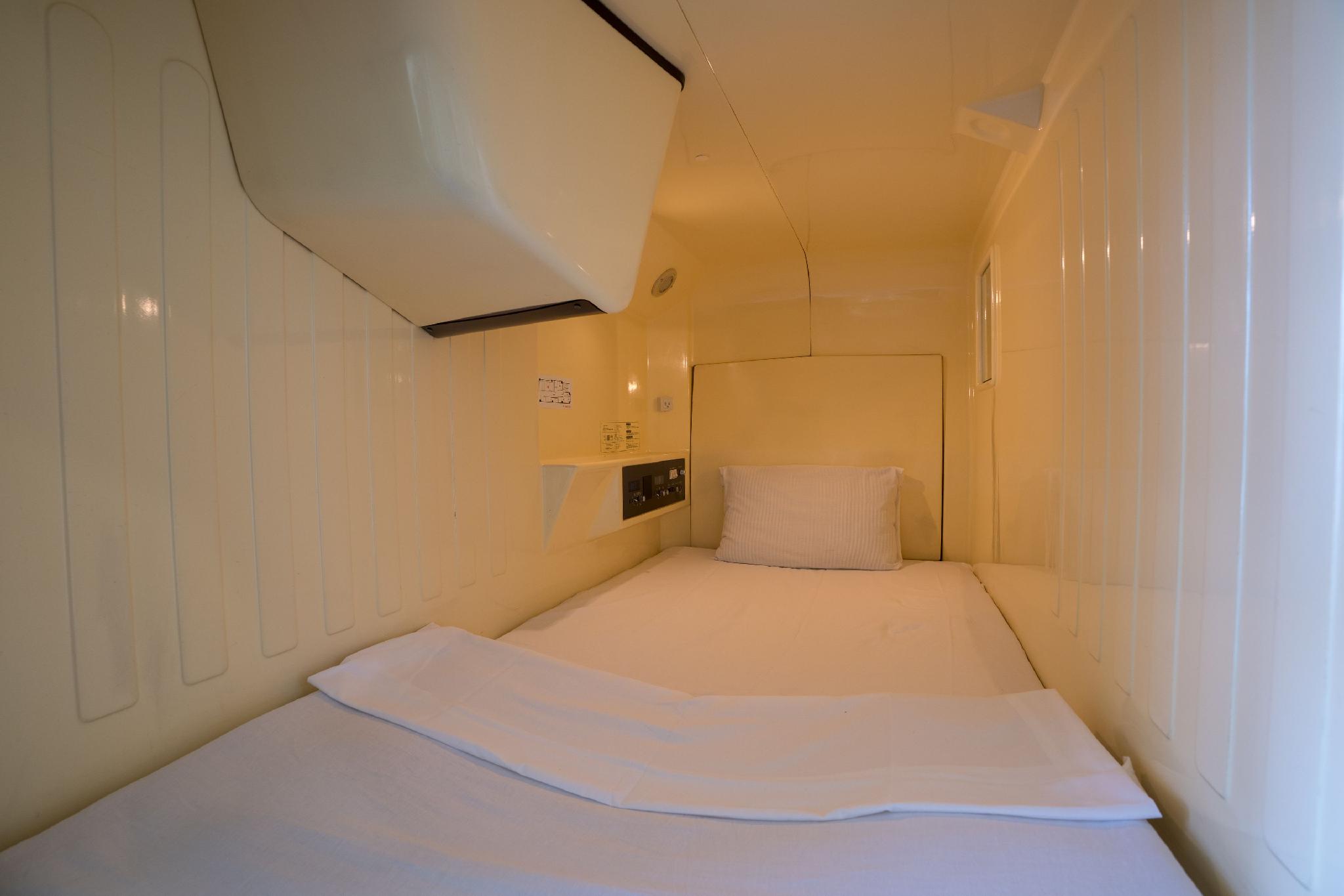 Female Dorm, Female Only, 2 Pods, Shared Bathroom