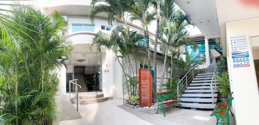 Hotel Mar Azul 66/72