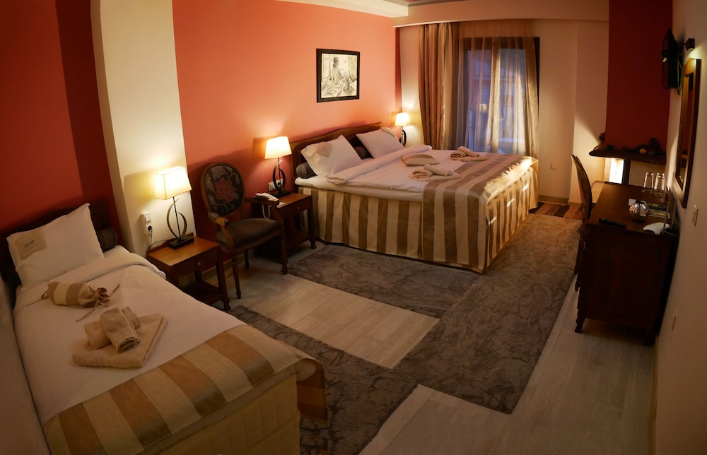 Hotel Rodovoli 12/50
