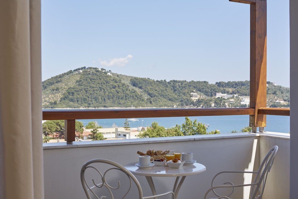 Skiathos Luxury Living 36/39