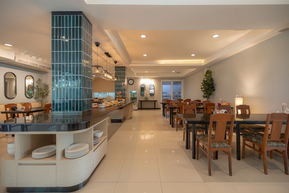 Golden Jade Suvarnabhumi 52/68