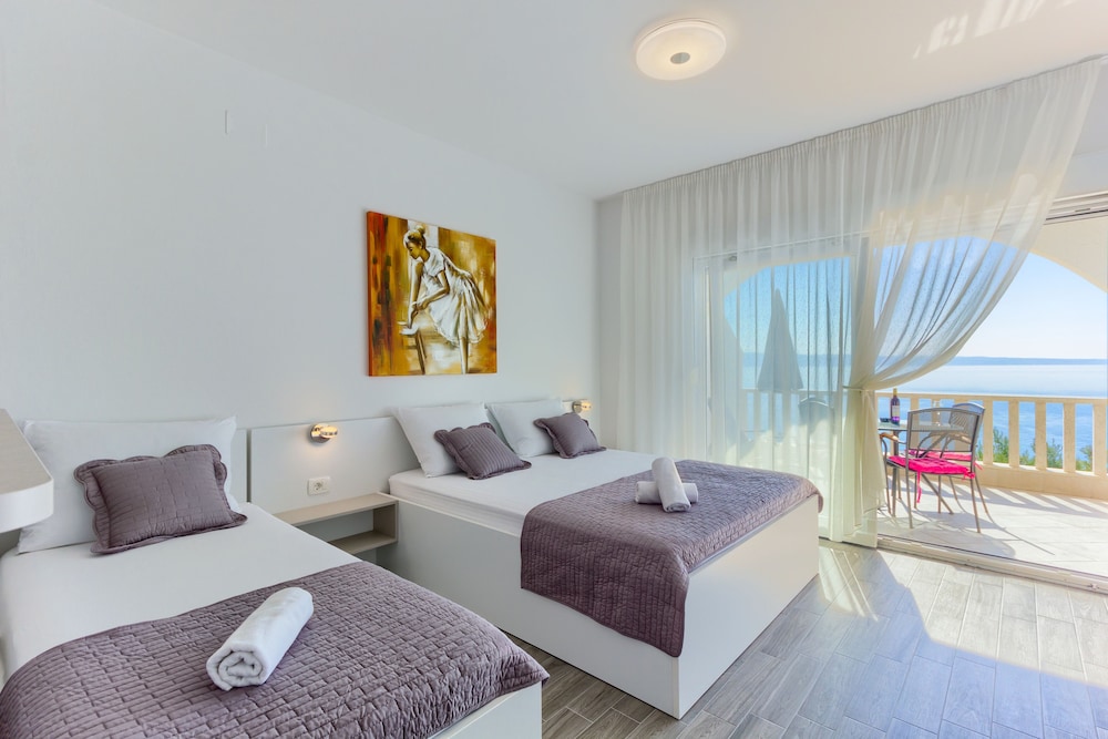 Stipe Aparthotel 31/81