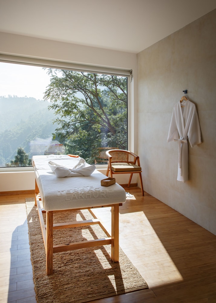 The Terraces Resort and Spa 36/69