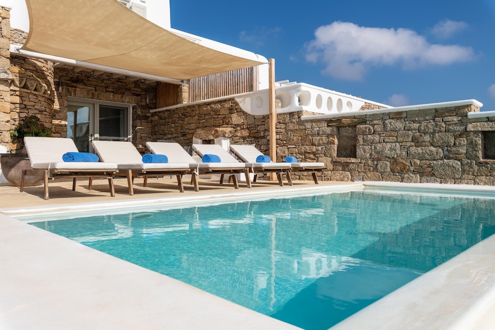 Mykonos Divino 21/50
