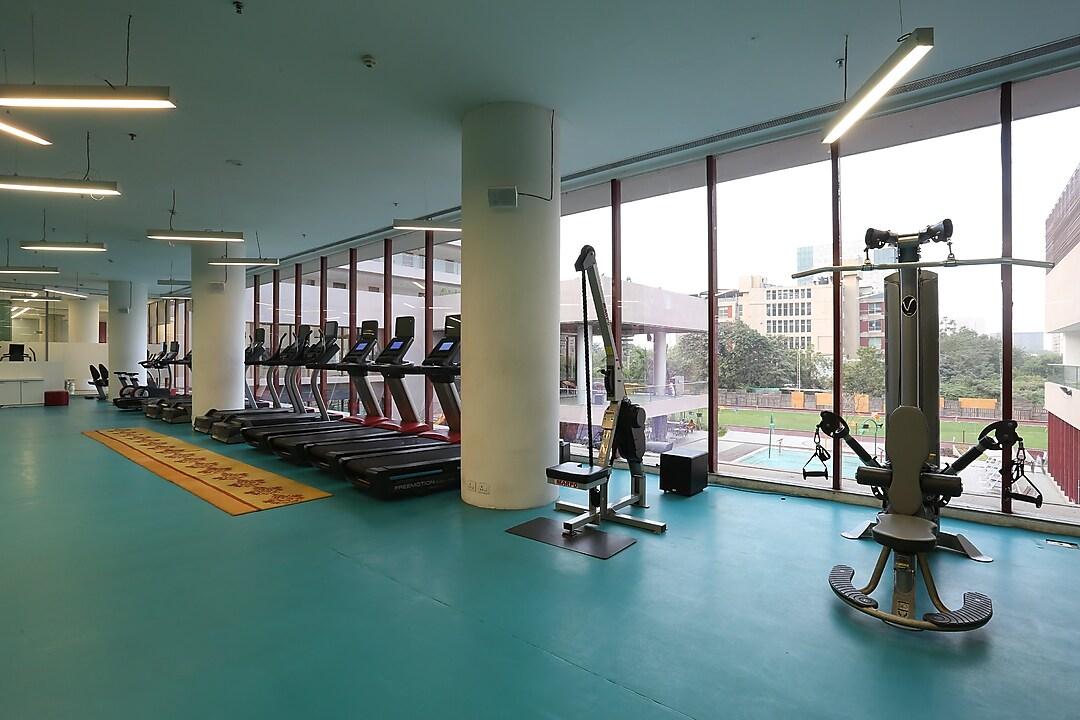 YMCA International Centre 14/18