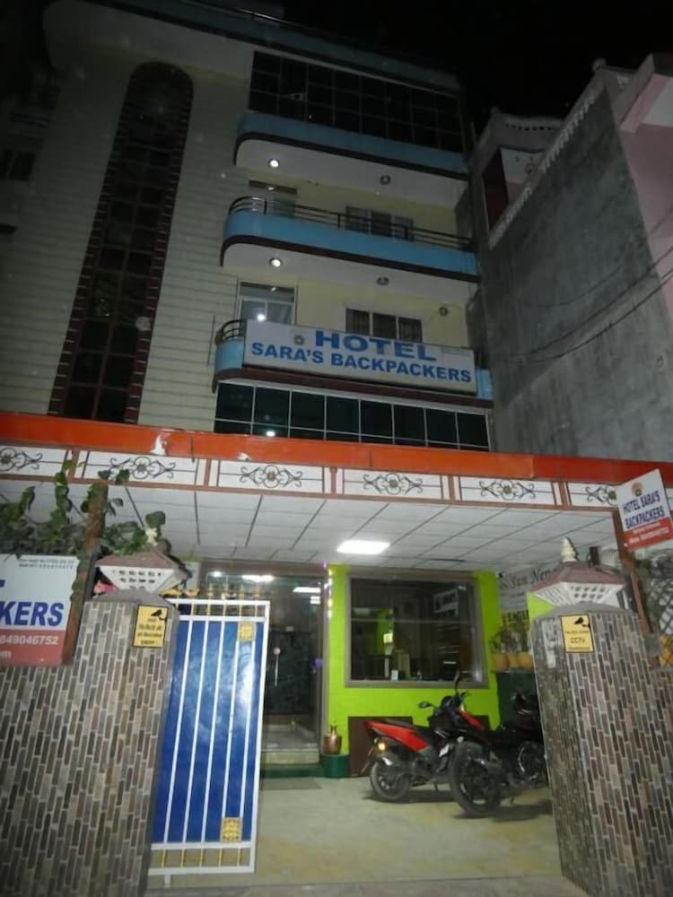 Sara's Backpackers Hotel 5/74