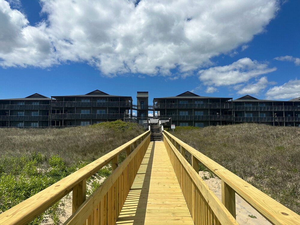 Outer Banks Beach Club 45/51