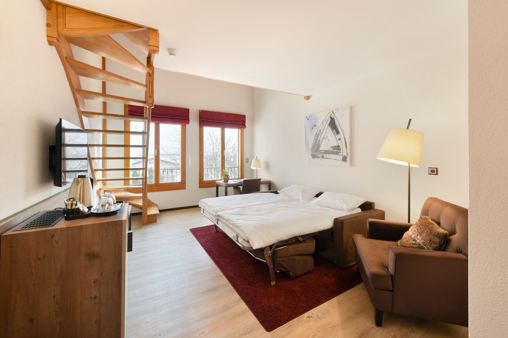 Hotel Des Vignes 25/66