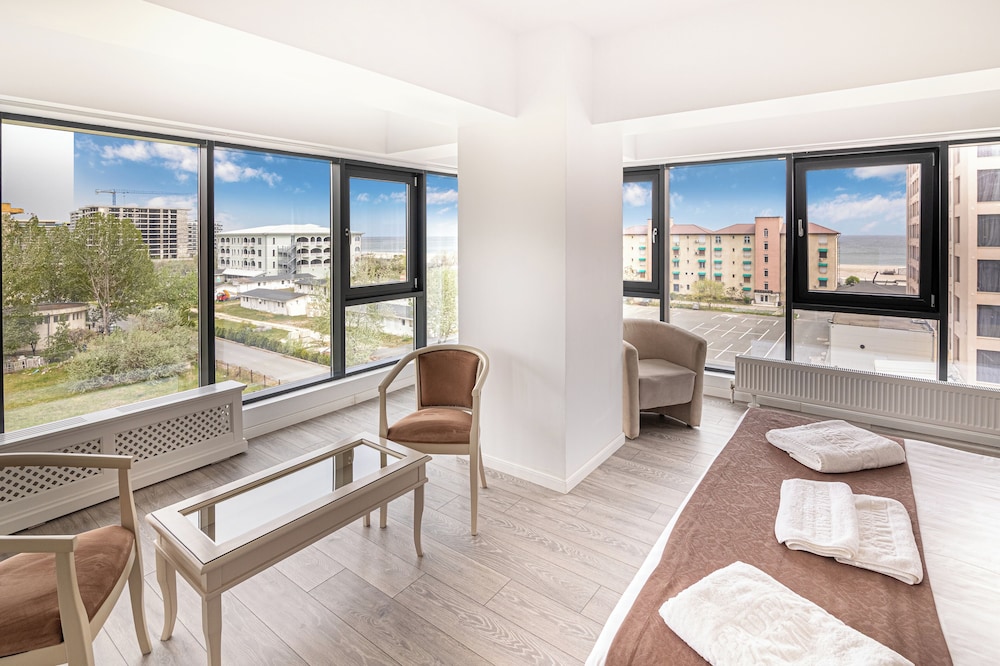 Miramare Residence 17/45
