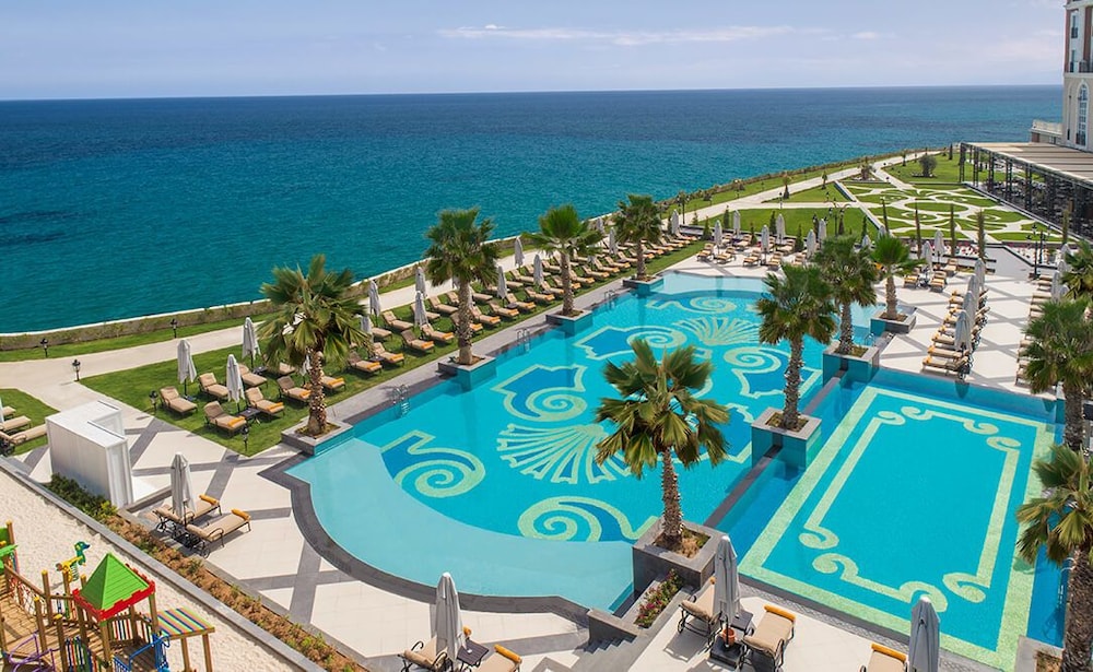 Kaya Palazzo Resort Casino Kyrenia 35/37